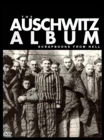 Освенцим:Газетные вырезки прошлого/Scrapbooks From Hell:The Auschwitz Albums
