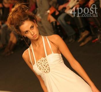 Показ мод от ЙоЙо Jojo's Fashion Show (2007)