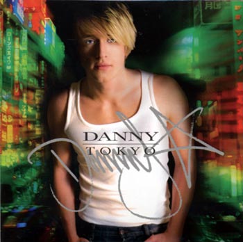 Клип Danny - Tokyo