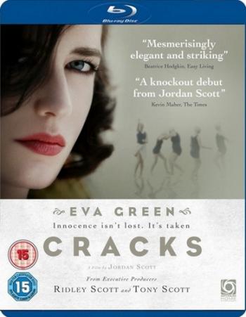 Трещины / Cracks VO